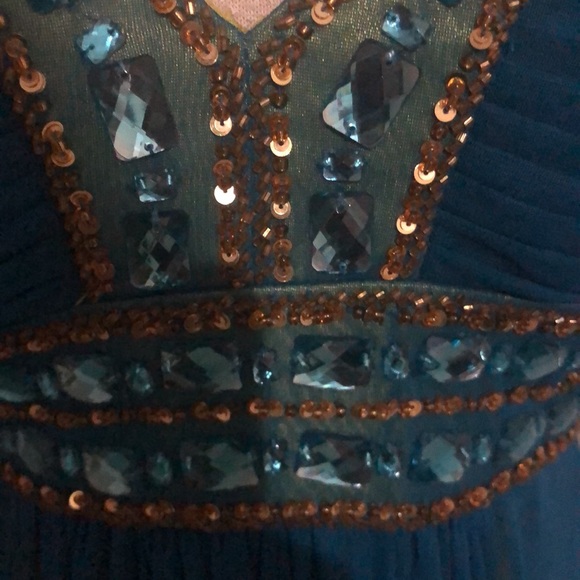 Caché emerald teal gown with neon yellow green lining, size 2 - Picture 6 of 11